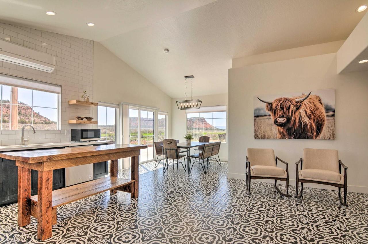Modern Ranch House With Fire Pit And Valley Views Kanab Exterior photo